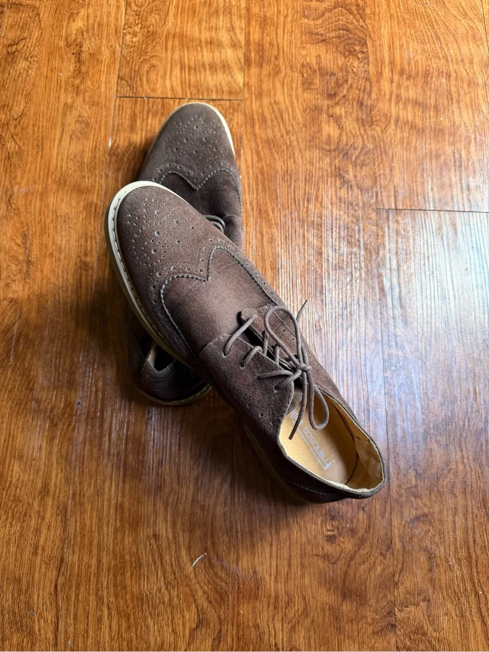 Men's Brown Suede Wingtip Derby Lace-Up Shoes